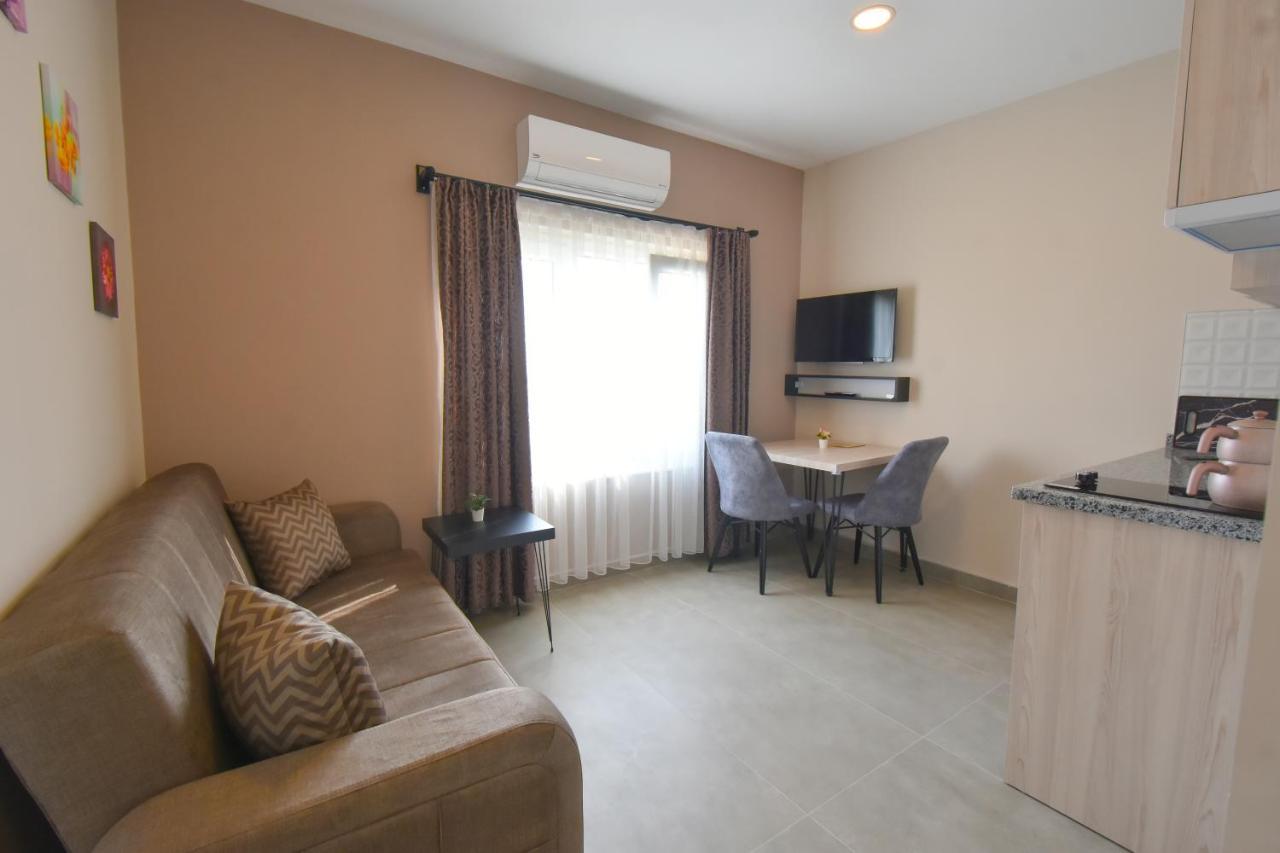 Beyaz Melek Apart Hotel Анталія Екстер'єр фото