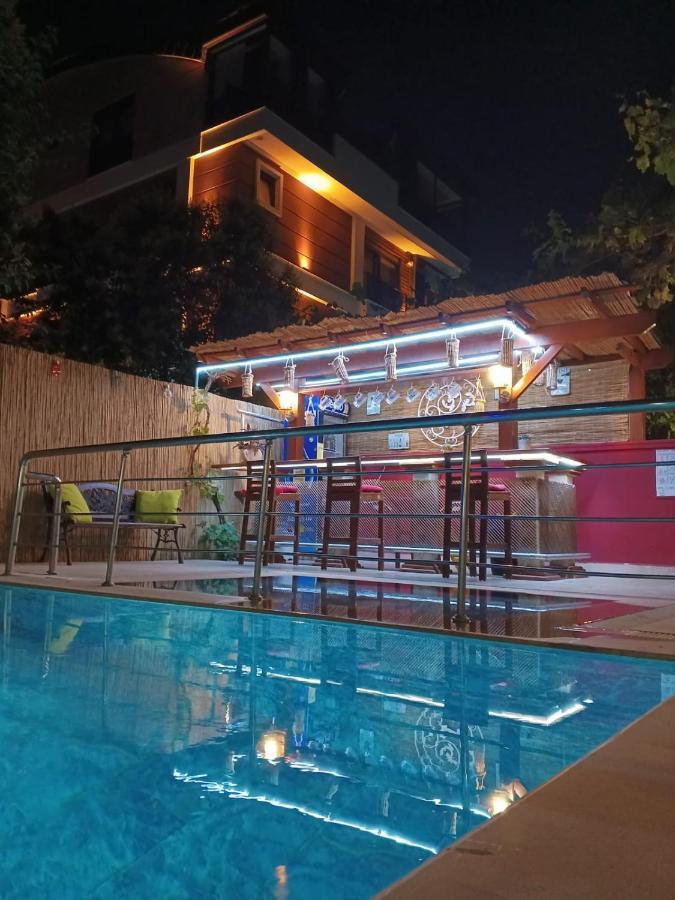 Beyaz Melek Apart Hotel Анталія Екстер'єр фото