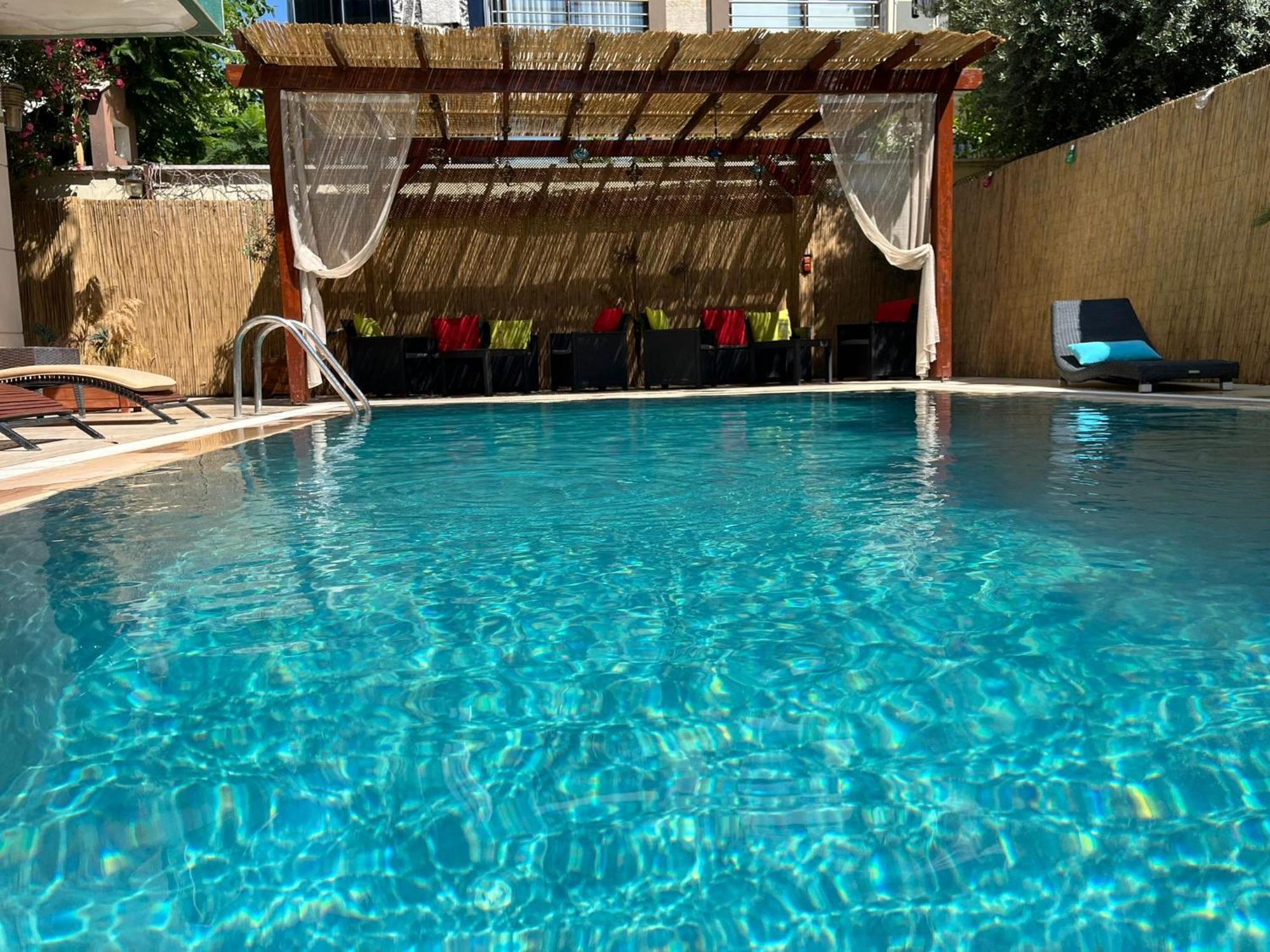 Beyaz Melek Apart Hotel Анталія Екстер'єр фото